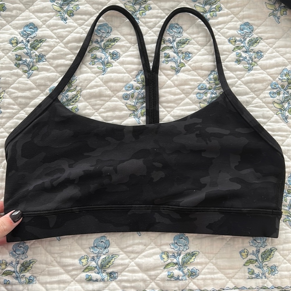 Lulu camo power y bra